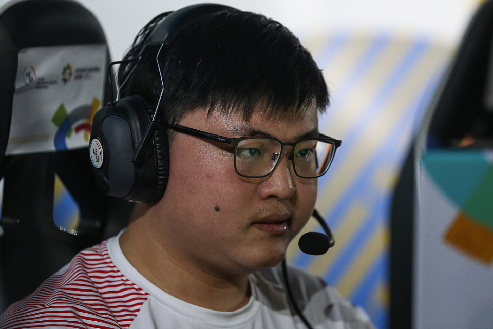 Uzi连续五场比赛得分超过回归赛场，瑞士队挑战极限！